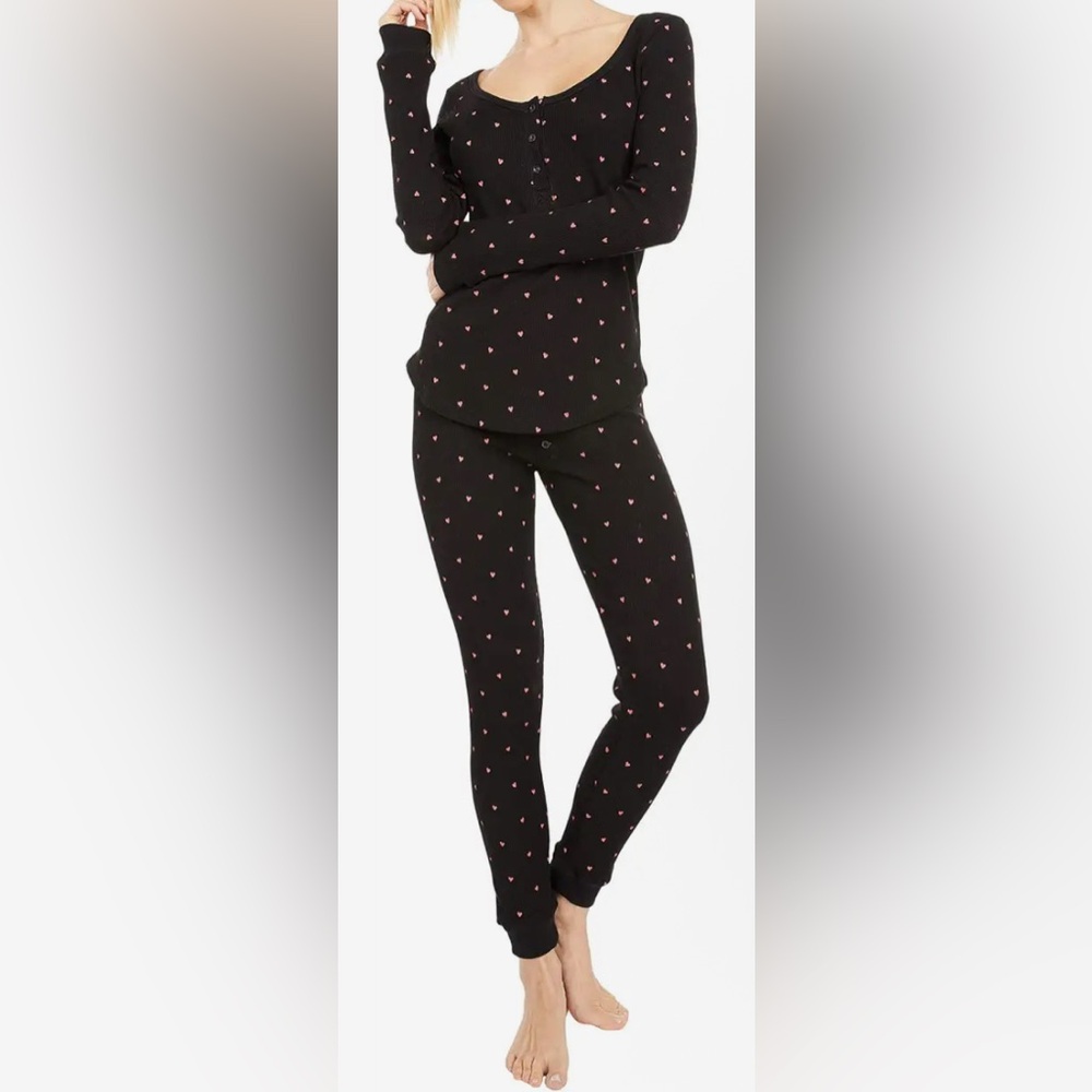 Plush Thermal Heart Pajama & Scrunchie Set - NWT - Size XS